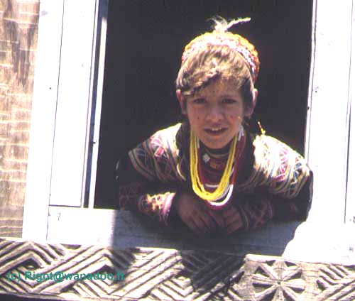 fillette Kalash 