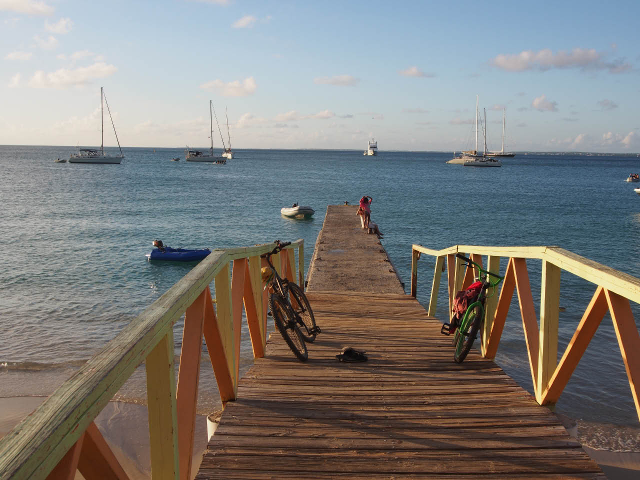 ponton de grd Case ponton de grd Case