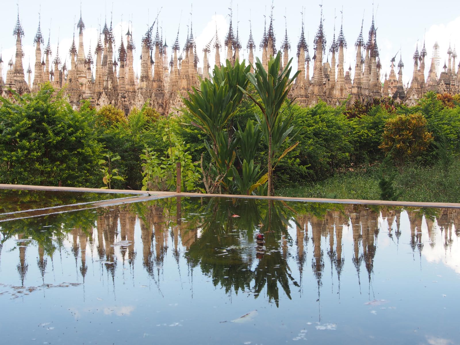 site bouddhiste de Kakku Mwe Taw Kakku