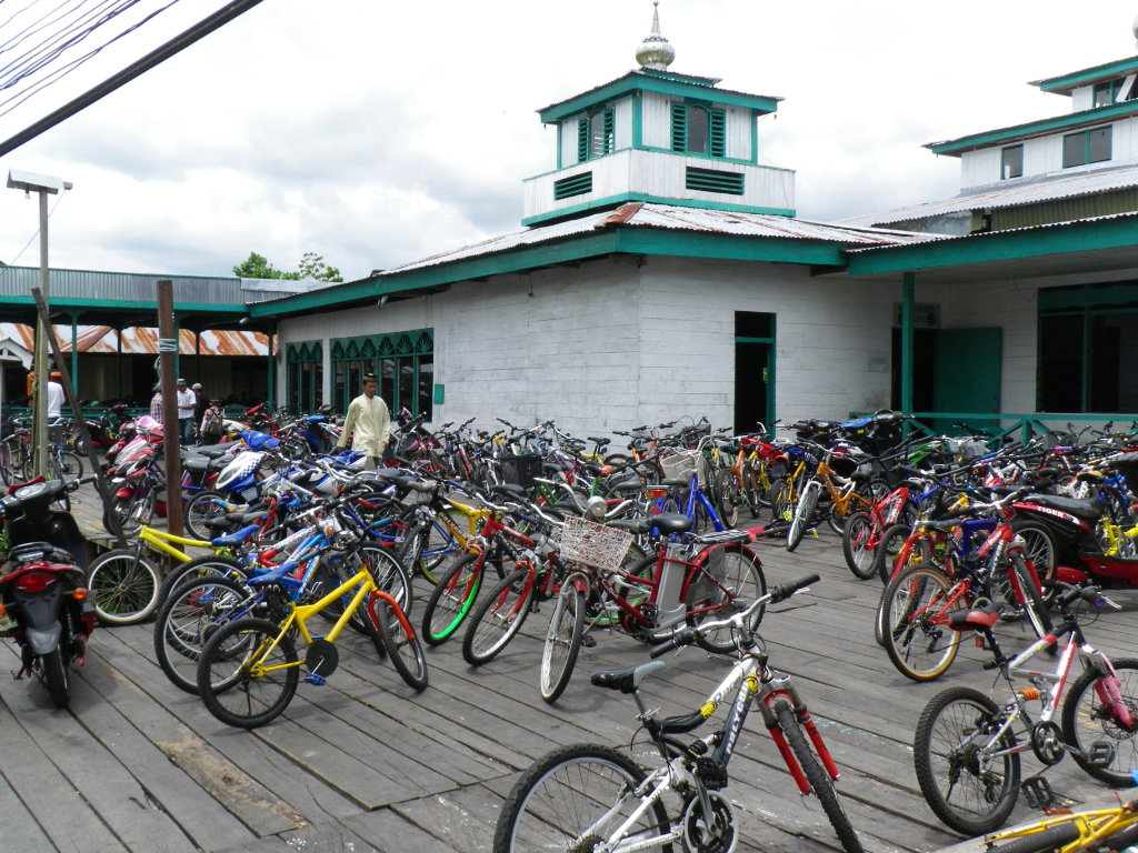 place de la Mosquée à Agat place de la Mosquée à Agat